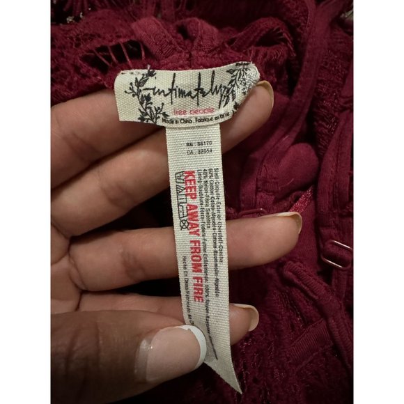 Intimately Free People Womens Red Lace dress size xs | e2 - Picture 9 of 9